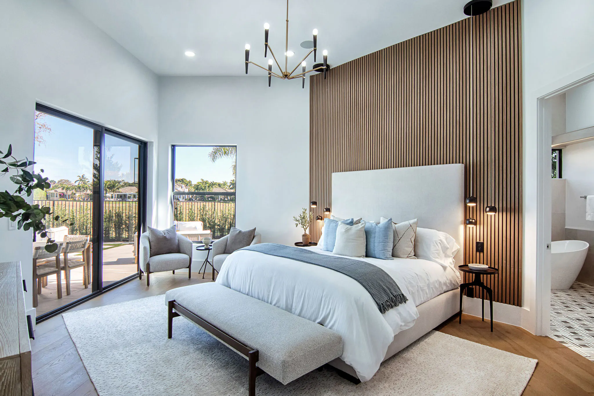 Meridith-Baer-Home-Home-Staging-Luxury-Homes-Florida-Wellington-Modern-Bedroom